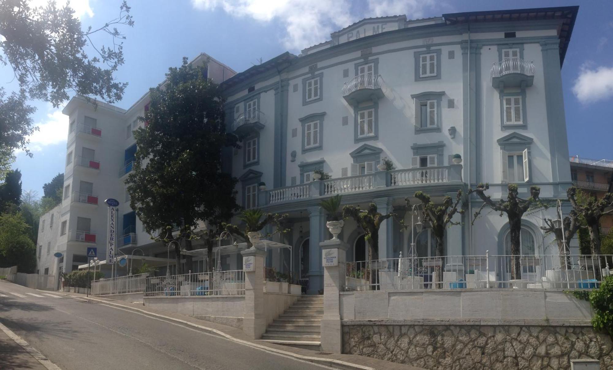 Hotel Alexander Palme تْشيانشانو  تيرمي المظهر الخارجي الصورة