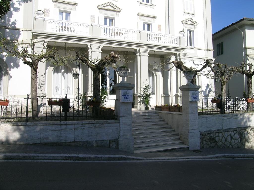 Hotel Alexander Palme تْشيانشانو  تيرمي المظهر الخارجي الصورة