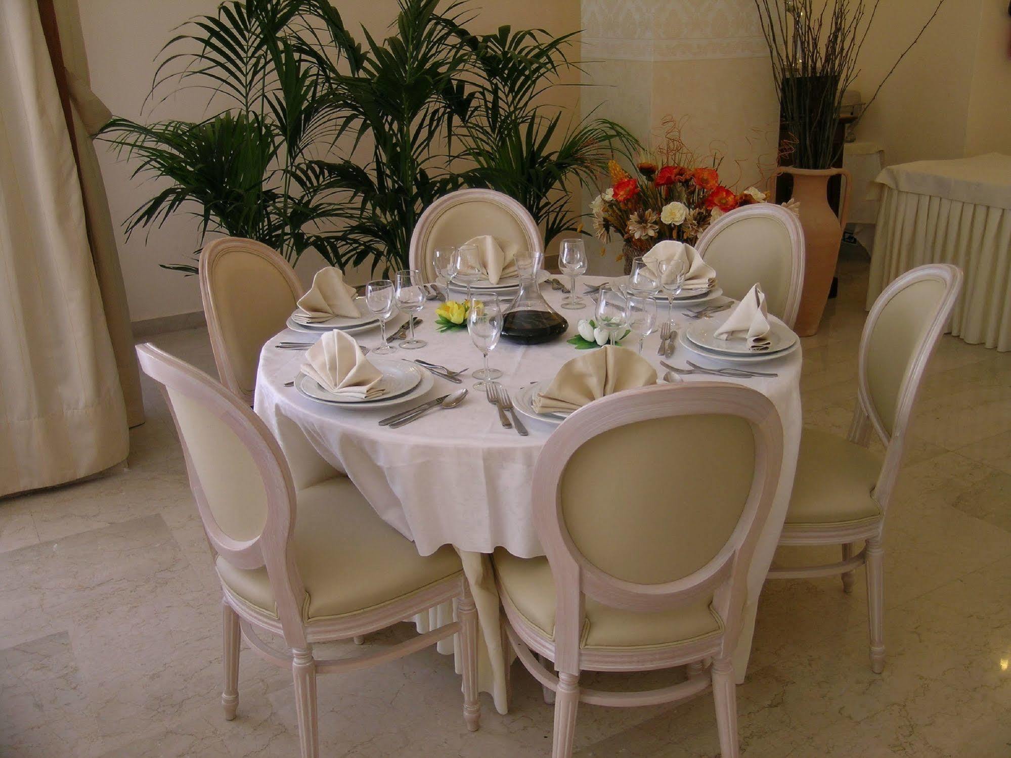 Hotel Alexander Palme تْشيانشانو  تيرمي المظهر الخارجي الصورة